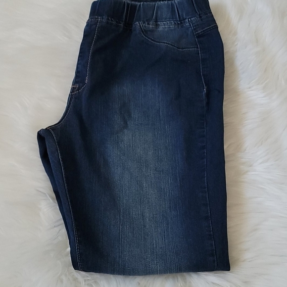 Cato dark wash factory distressed jeggings - Picture 2 of 13